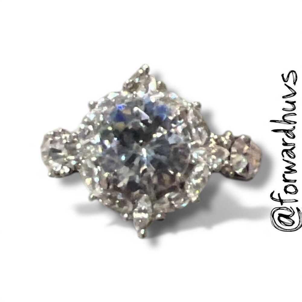 Sterling Silver Bling Ring – Sparkling Glass Stones – Halo Cluster Design – Size